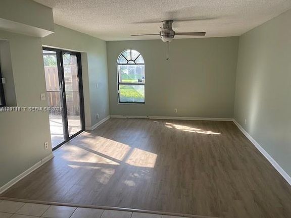5th image of 4355 Village Dr Unit A