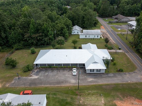 5th image of 935 W 3rd St S