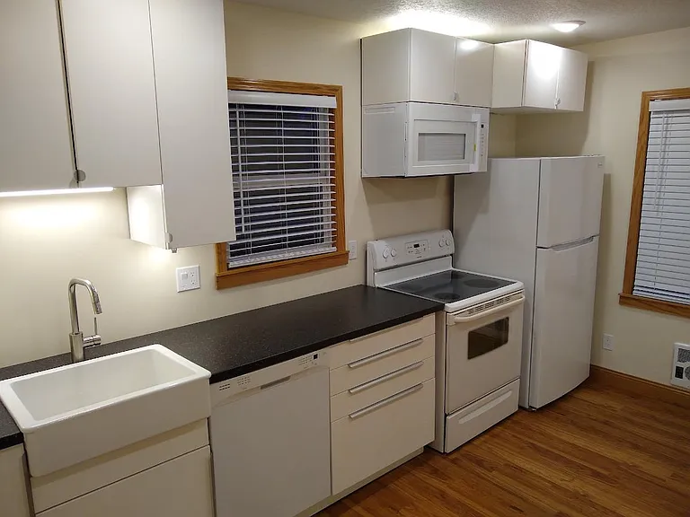 2921 Lincoln Way #2 — Photo 9
