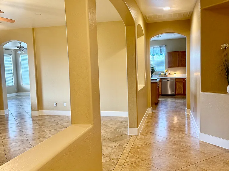 40148 N Perrone St — Photo 7
