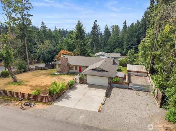 9320 31 Street E, Edgewood, WA 98371