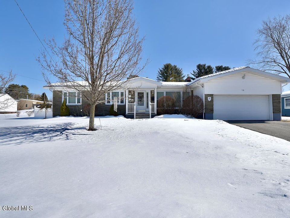 1st image of 14 Windsor Dr