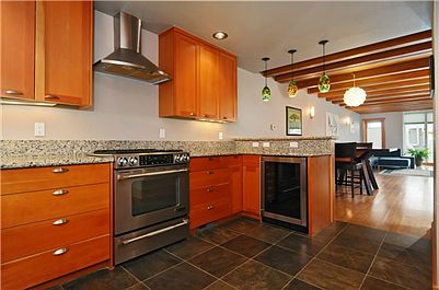 4th image of 2610 Marine Ave SW Unit A
