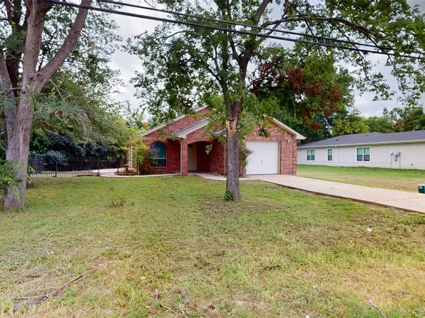 1601 Franklin Ave, Bonham, TX 75418