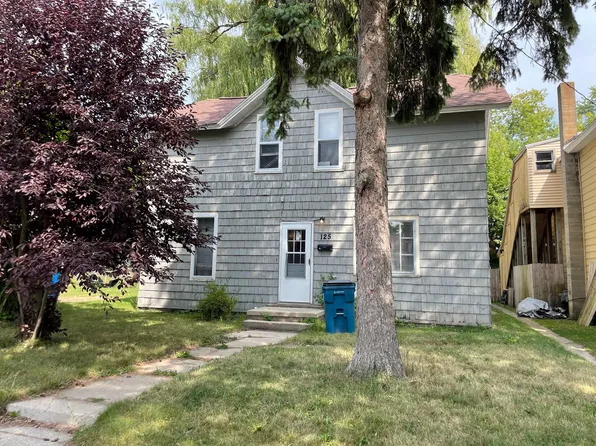 125 Sibben St, Manistee, MI 49660
