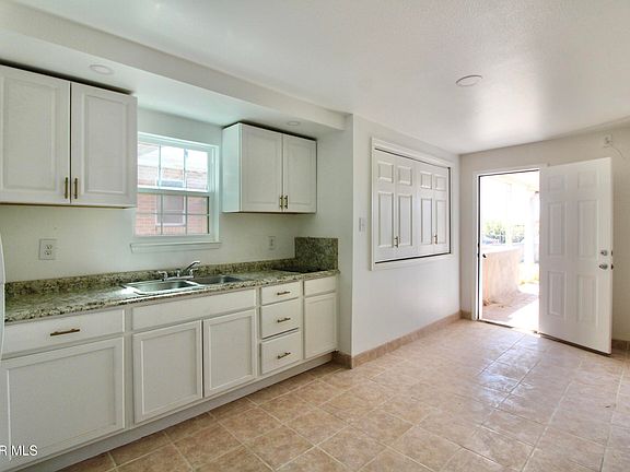 2nd image of 614 Marr St #D