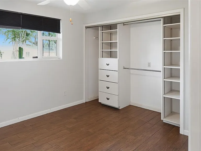 1228 Spring Lake Dr — Photo 15