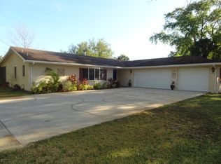 6285 Sleepy Hollow Dr, Titusville, FL 32780