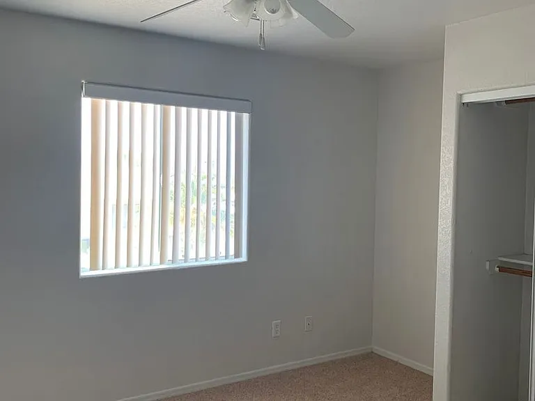 2870 Winterhaven Ct — Photo 17