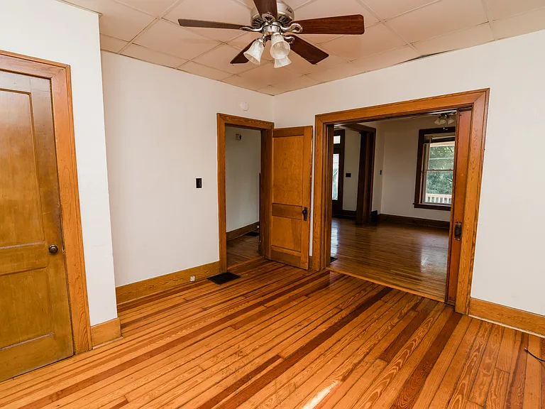 303 W Atchison St #A — Photo 11
