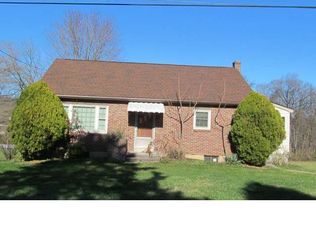 308 Lauschtown Rd, Denver, PA 17517