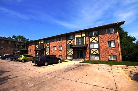 1st image of 4621 N 56th St APT 11