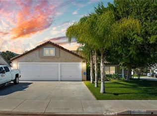 19395 Okeechobee Ln, Lake Elsinore, CA 92530