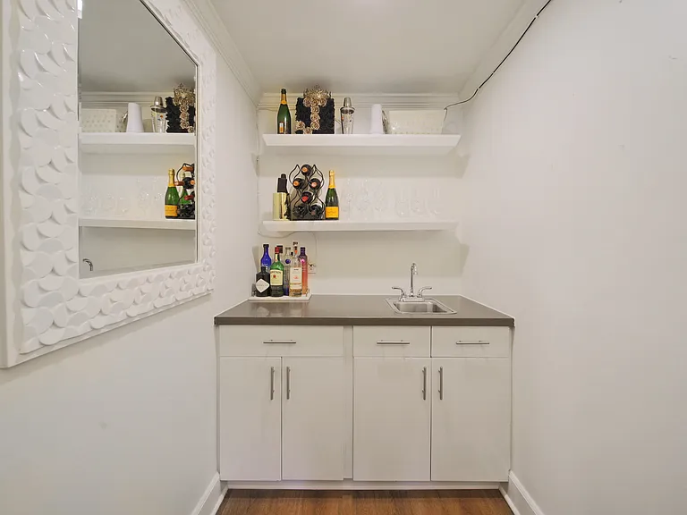 Wet Bar