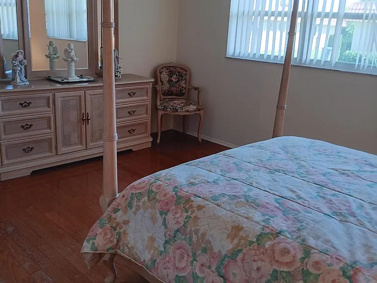 5730 Fernley Dr E #27 — Photo 4