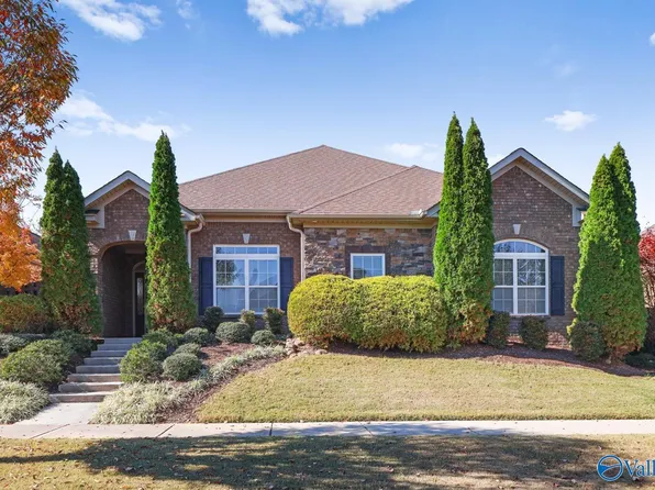 1082 Binding Br, Huntsville, AL 35806