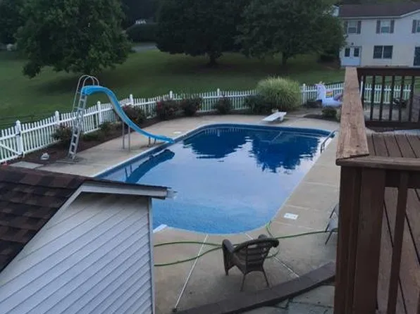 12899 Colonial Dr, Mount Airy, MD 21771