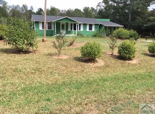 95 Fairground Rd, Lexington, GA 30648