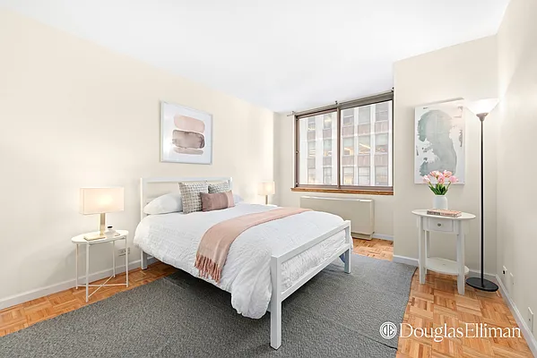 Sold by Douglas Elliman | media 6