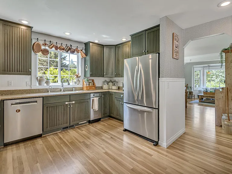 Unit Photo
