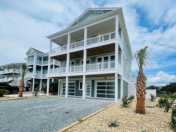3rd image of 342 Ocean Boulevard W