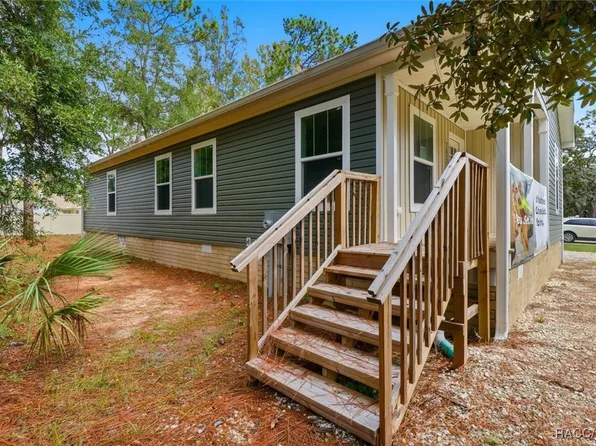 7637 W Sunburst Ln, Homosassa, FL 34446