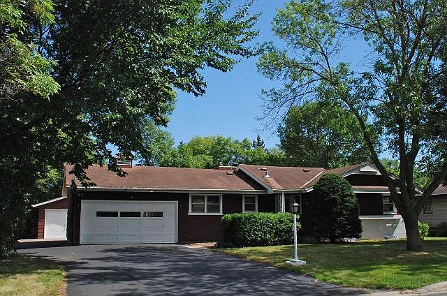 1st image of 2130 Fox Pl