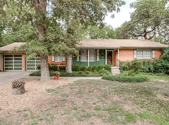2nd image of 909 Linwood Dr