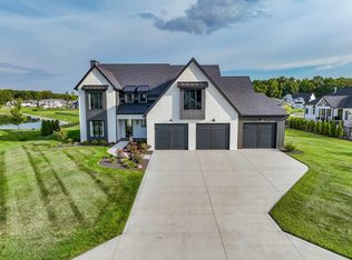 150 Jadis Ct, Fort Wayne, IN 46845