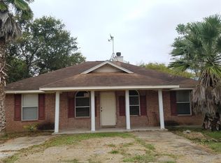 1665 Columbus Rd, Wallis, TX 77485