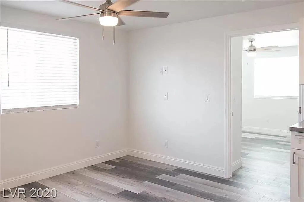 343 N 10th St — Photo 3