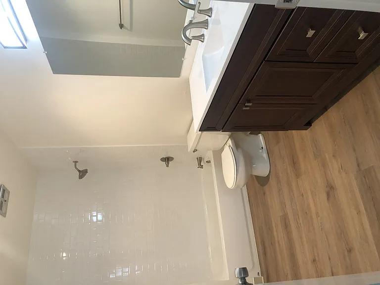 Menden Manor — Photo 14