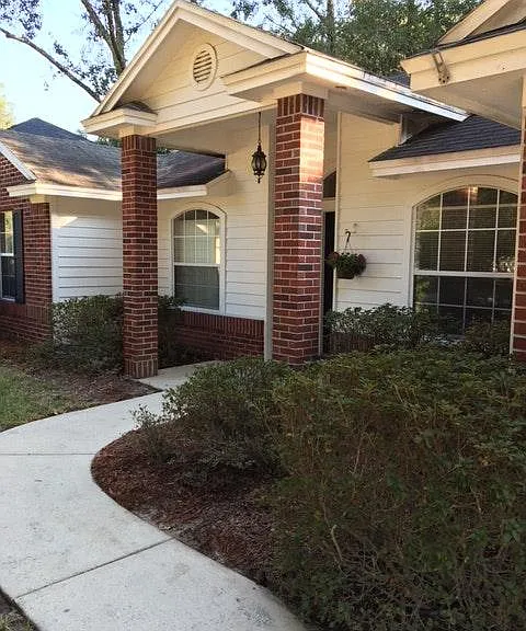 248 Clover Ct — Photo 4