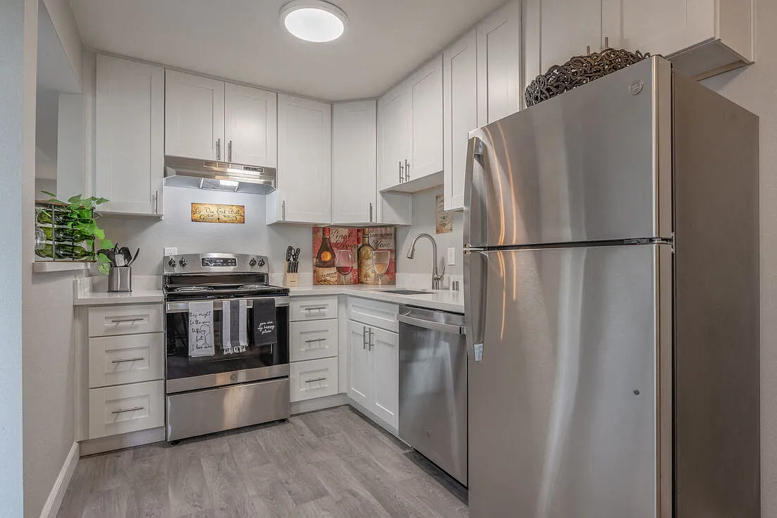 Danville Park Apartments — Photo 1