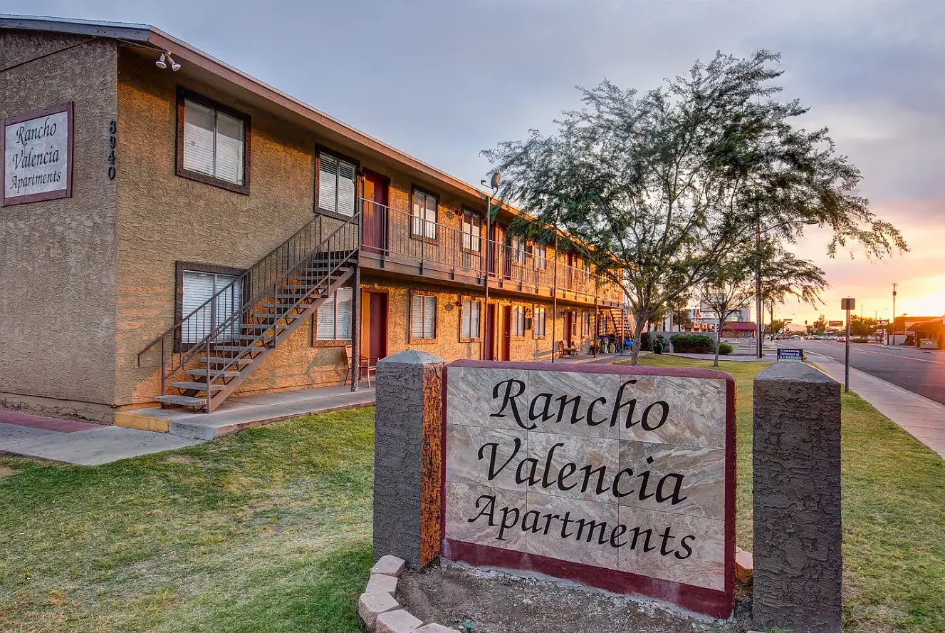 Rancho Valencia Apts. — Photo 1