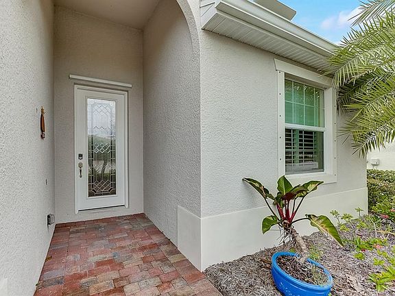 4th image of 6169 Grand Cypress Blvd