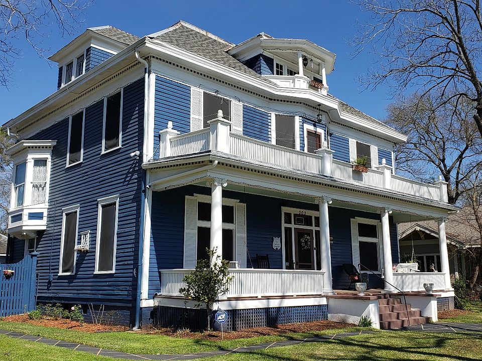 1st image of 303 E Kolstad St