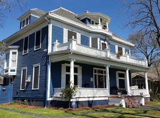 303 E Kolstad St, Palestine, TX