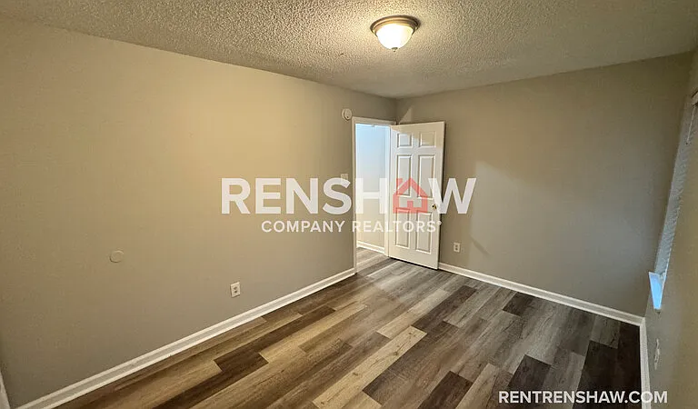 7251 Calebs Ln — Photo 9