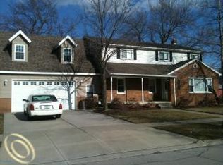 7251 Osage Ave, Allen Park, MI 48101