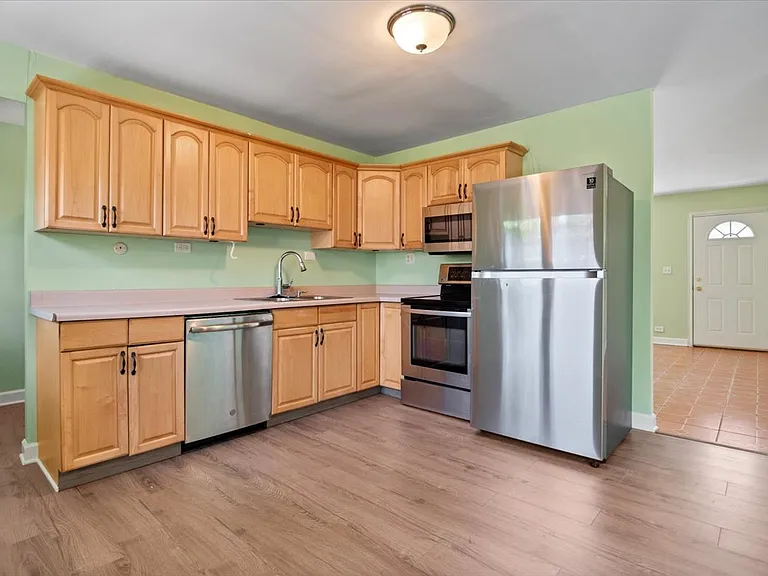 500 Cherry Cir — Photo 4