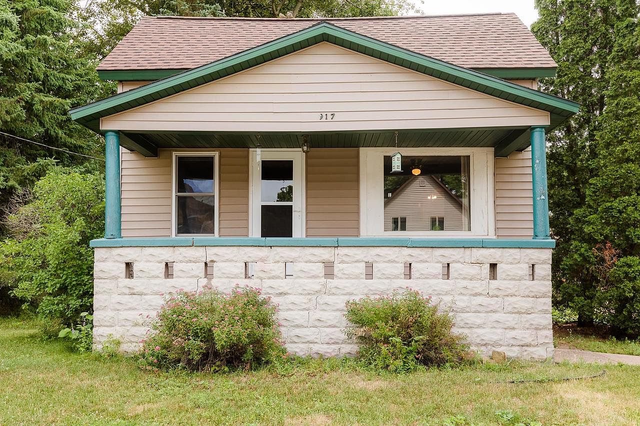 917 SMITH STREET, Stevens Point, WI 54481 Zillow