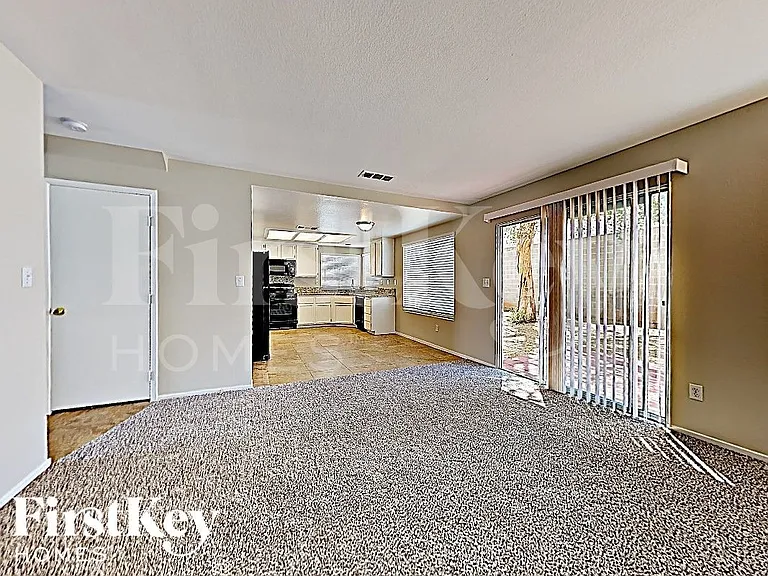 1683 Black Hills Way — Photo 6