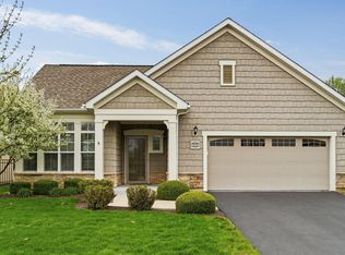 6804 Garden View Dr, Westerville, OH 43082