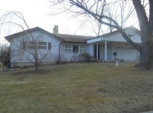 5 Sandcreek Pl, Decatur, IL 62521