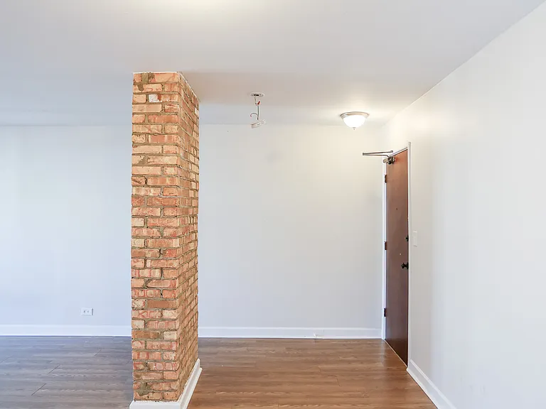 1774 W Highland Ave #509 — Photo 5