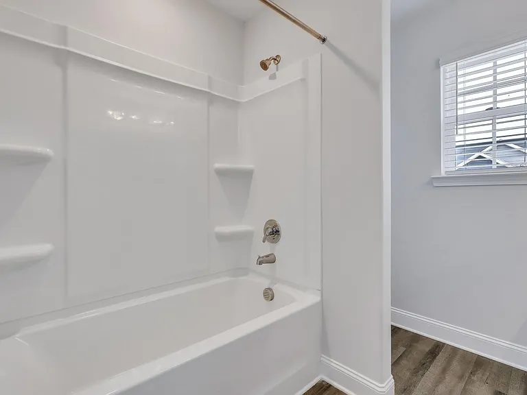 553 Governor Treutlen Cir — Photo 14