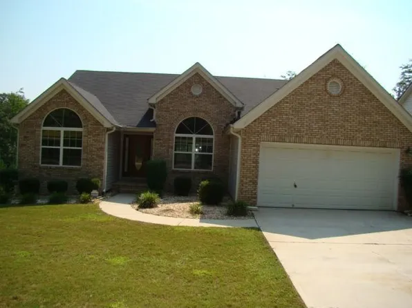 5850 Dodson Rd, Union City, GA 30291