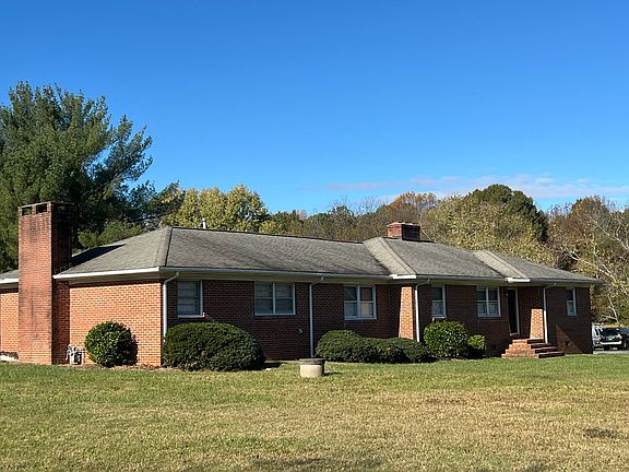 2nd image of 4118 Groometown Rd