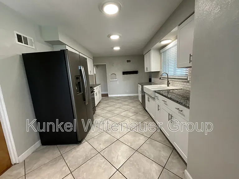 7911 W Main St — Photo 13